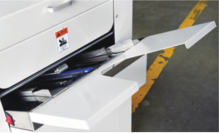 Tăng năng suất cao Book Wire Saddle Stitch Maker Machine 480MM Max. Chiều rộng có thể hoạt động
