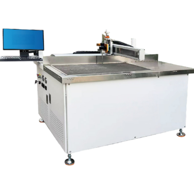 Máy phun nước bơm servo tích hợp